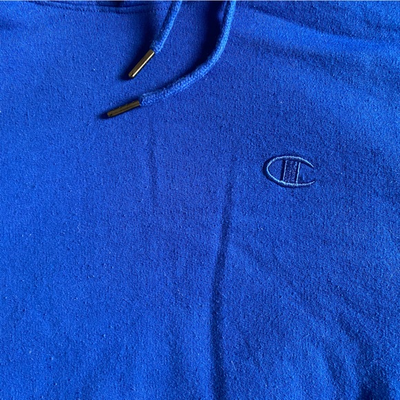 Blue women’s champion sweatshirt - Picture 2 of 3